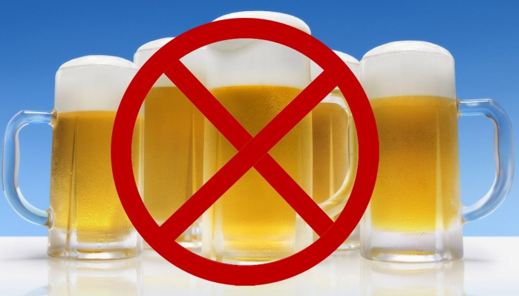 Два дня - 9 и 10 июня из-за выпускных запретили продавать пиво и слабоалкогольные напитки